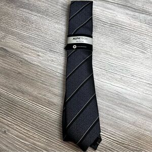 NWT alfani ALFATECH black and grey neck tie stain resistant